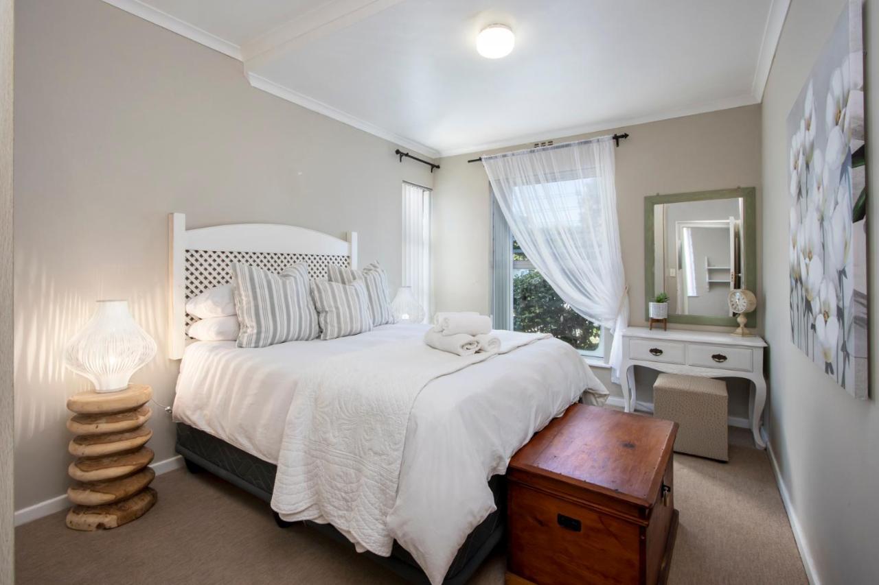 The Potting Shed Self Catering Apartment เฮอร์มานุส ภายนอก รูปภาพ